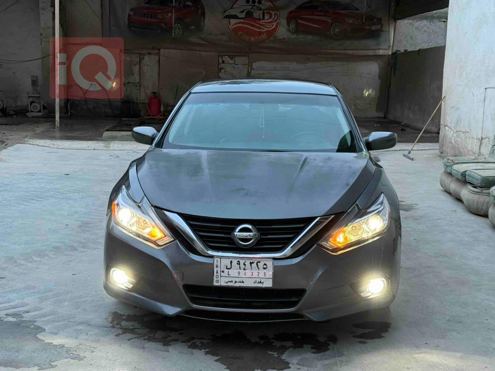 Nissan Altima